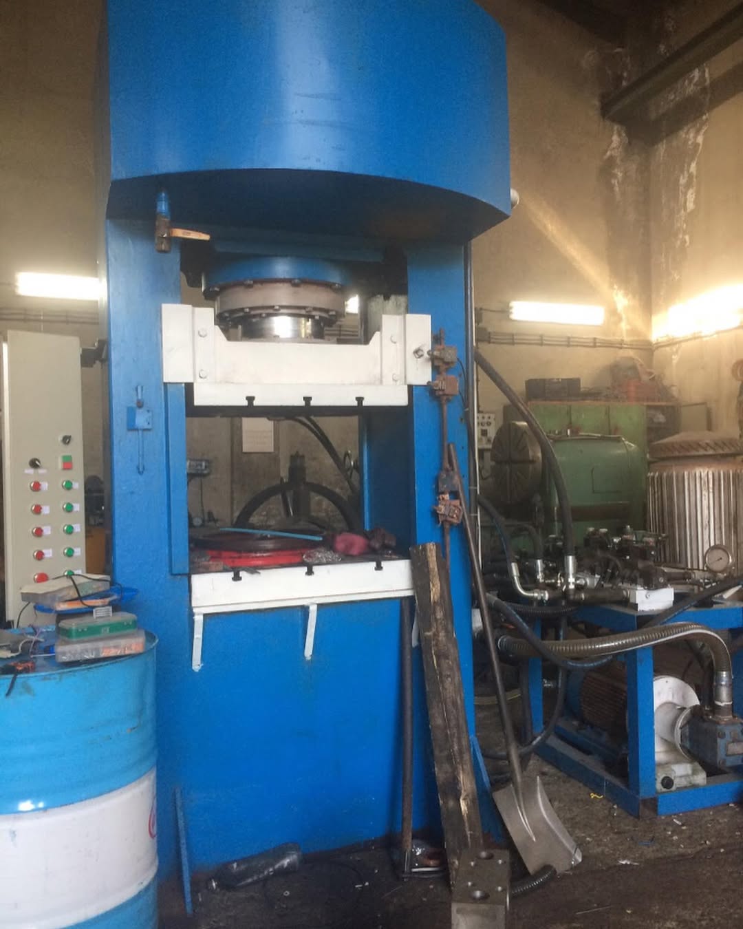 Hydraulic Press Machine Automation with Delta PLC (2019)